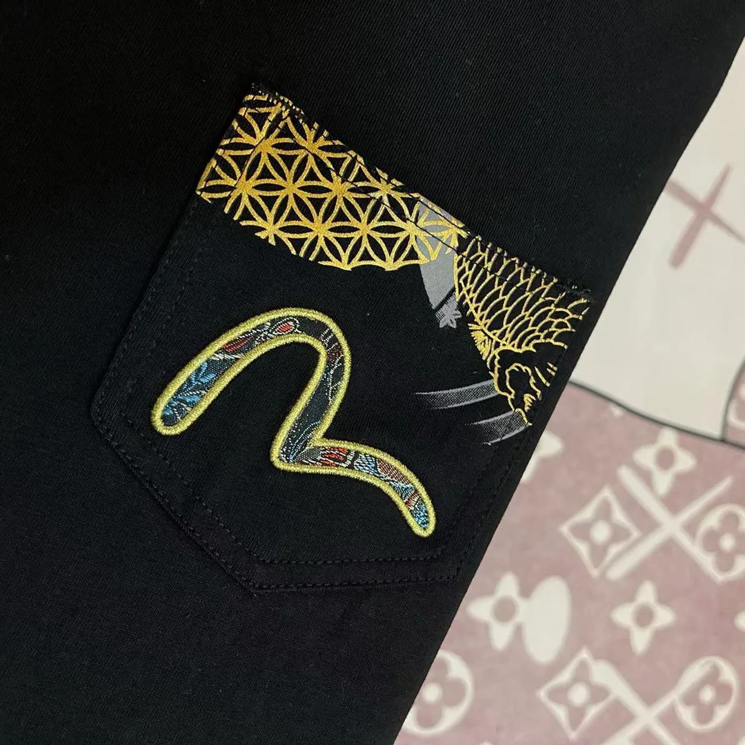 23AW T 2EAHTM 2SP XXCTBLKX ， 。 ， ， 。 ， 。 Size S M L XL XXL S 44 96 68 100-120 M 46 102 70 120-140 L 48 108 72 140-160 XL 50 116 74 160-180 XXL 52 122 76 180